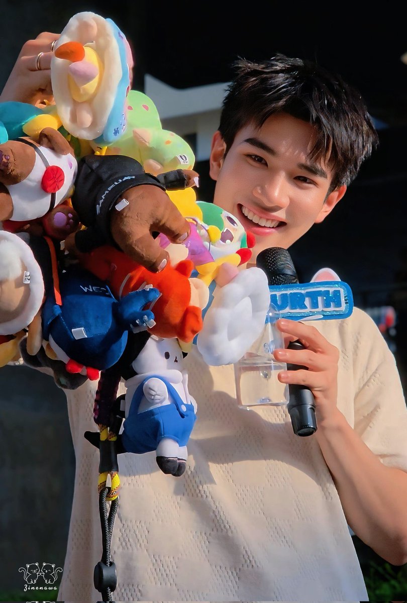 bnbnbjm's tweet photo. น้องโฟ้ดเป็นเด็กที่สดใสมากจริงๆนะ มองไม่เบื่อเลย สบายตามาก แฮปปี้ไวรัสตุวจิ๋ว เป็นเด็กที่เหมาะกับตุ๊กตาทุกตัวบนโลกใบนี้ 🥺🤲🏻🧸🎀✨💞💖🍭 https://t.co/mqyJbXXKK3
