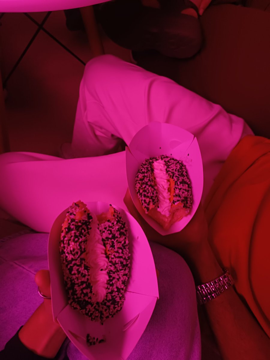 mari de marina tweet media