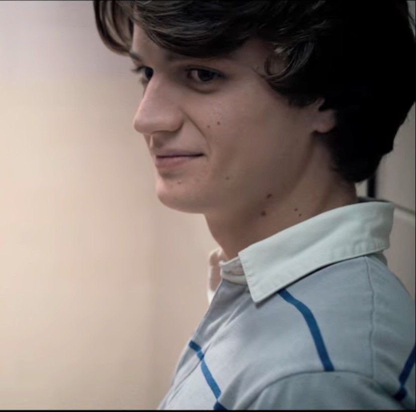 alli࿔*:･ tweet media