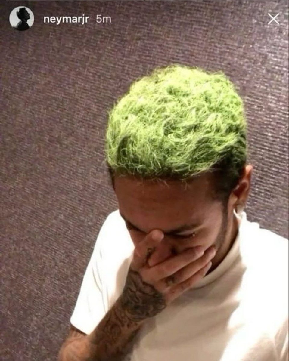 Rogue Fashion tweet media