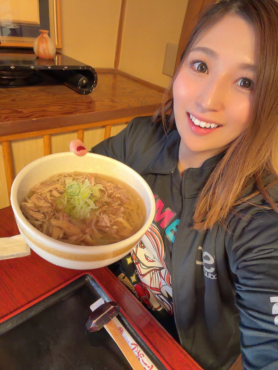 青野　未来 tweet media