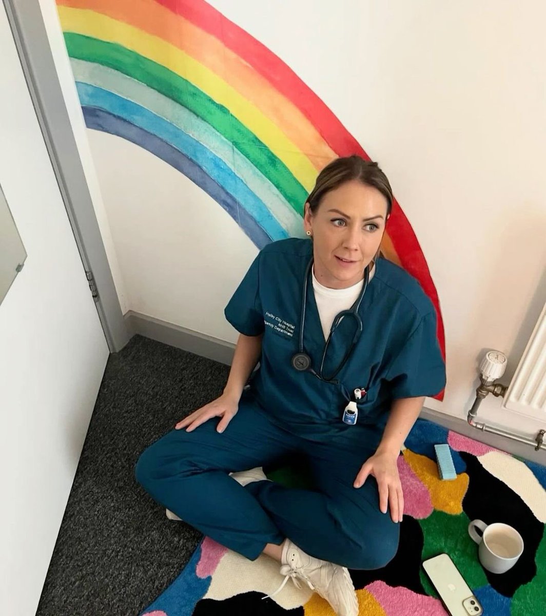 𝒆𝒔𝒎𝒆𝒓𝒂𝒍𝒅𝒂 tweet media