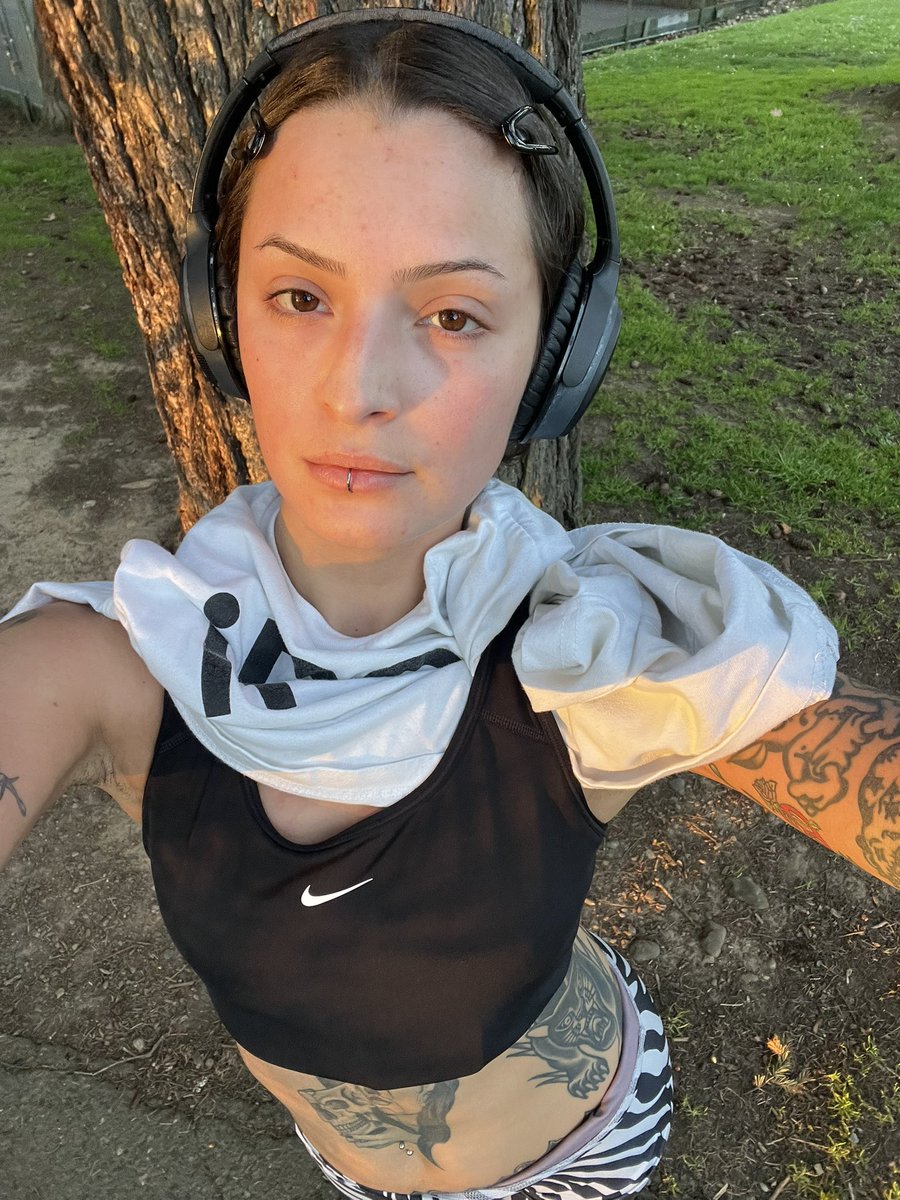 boofprincesa's tweet image. #justdoit