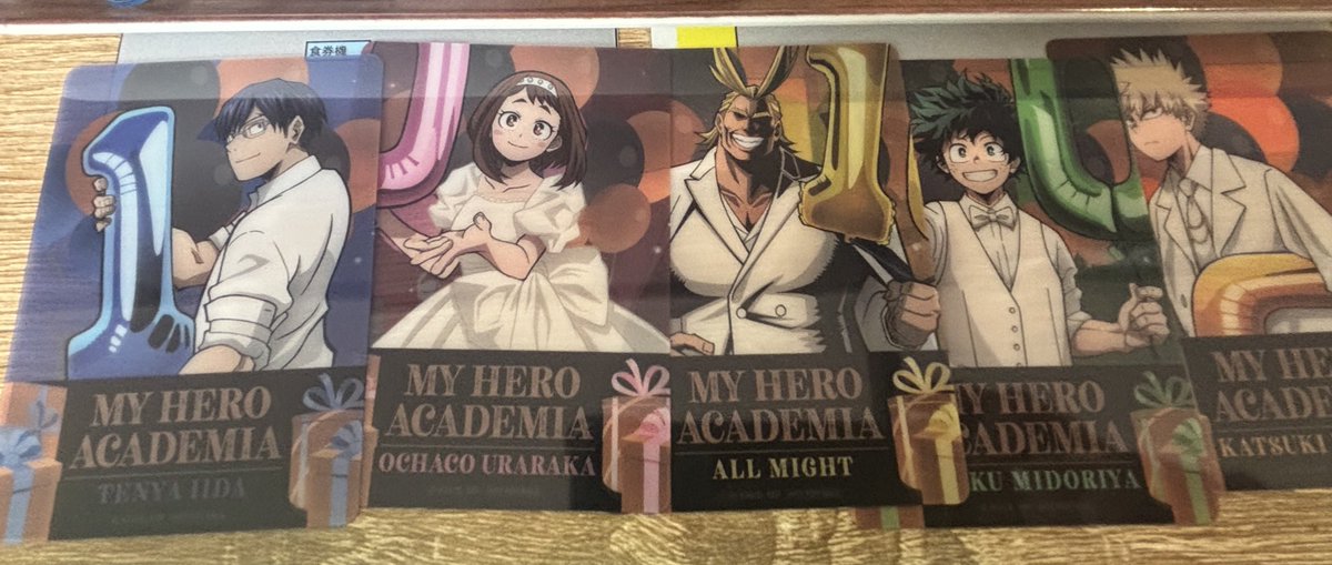 もも@グッズ垢 tweet media