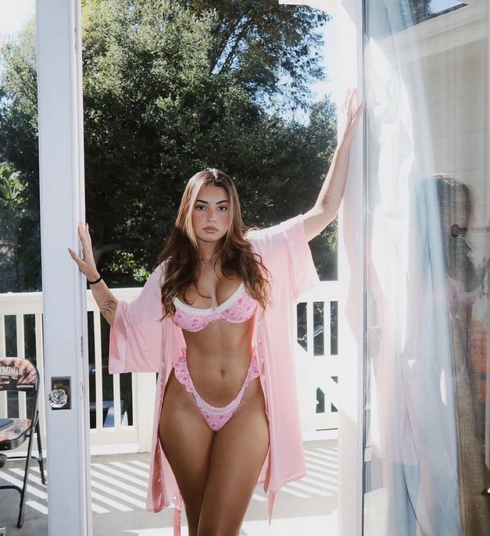 a e s t h e t i c tweet media