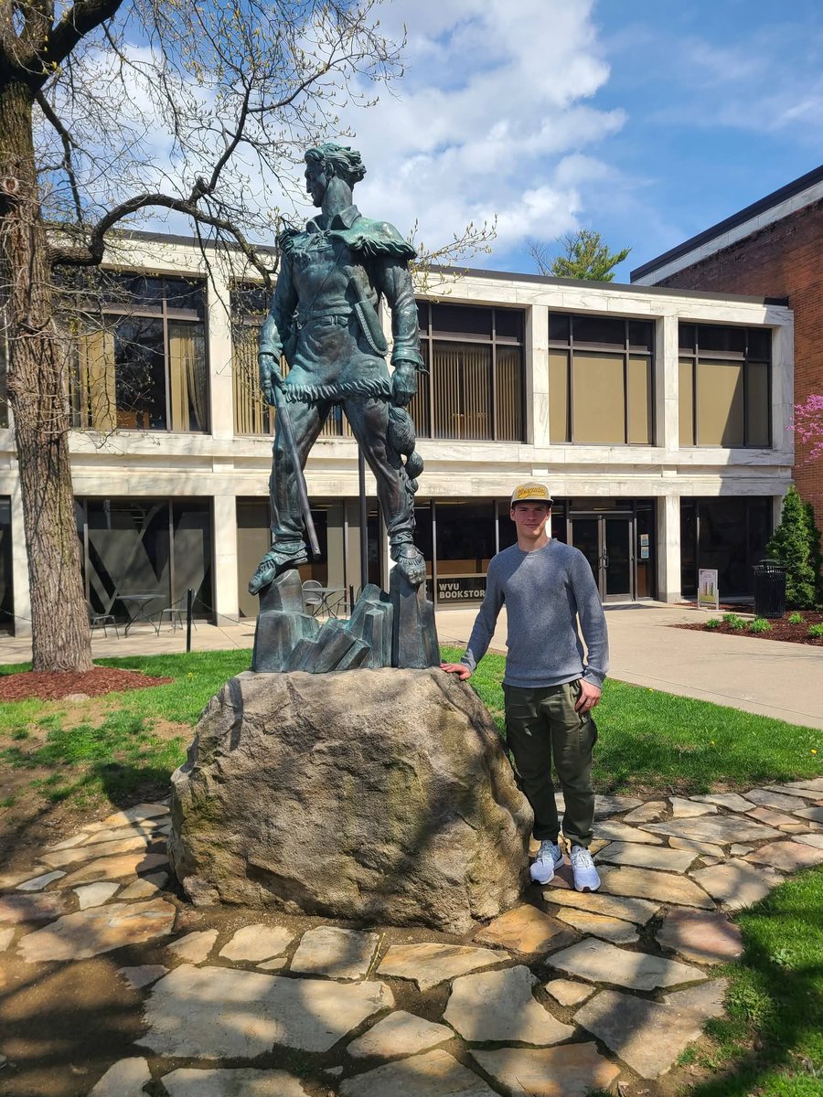 Charlie Anthony'27 FB/Hockey WR|LB|S|ATH NA3HL F/D tweet media