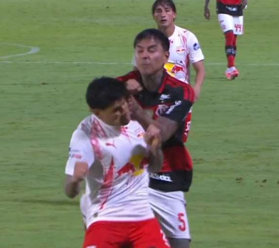 VasCamisas tweet media