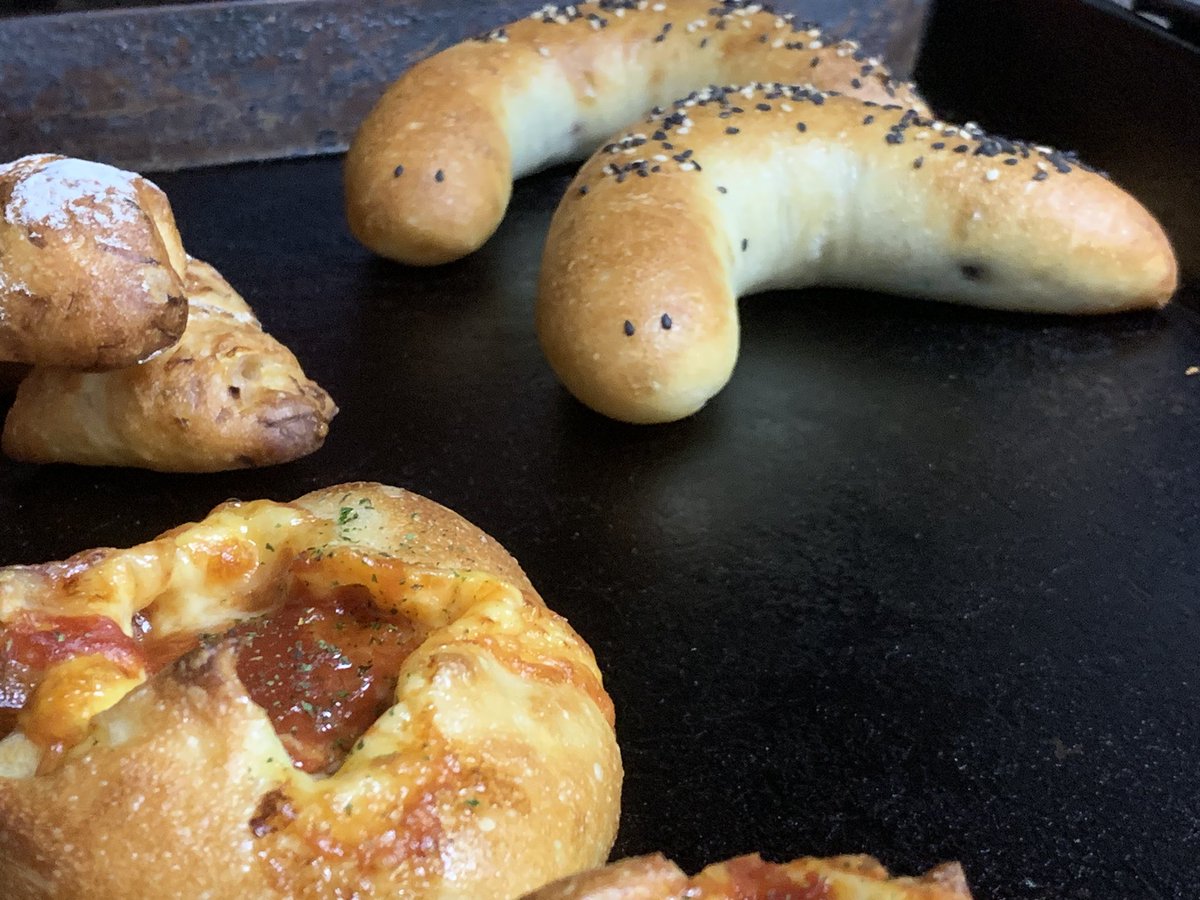 ファニバニ店主 tweet media