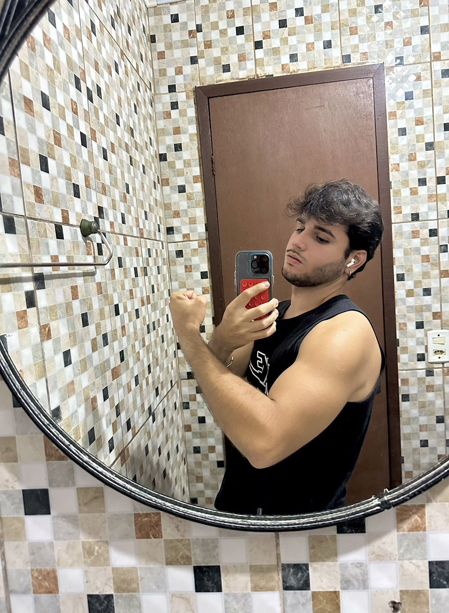 Mamãe to forte #lgbt #Lgbtqa #lgbtqiamanifestinggoodmonth