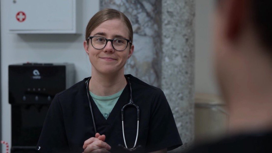 liz ☾ ⊹ ࣪ ˖ tweet media