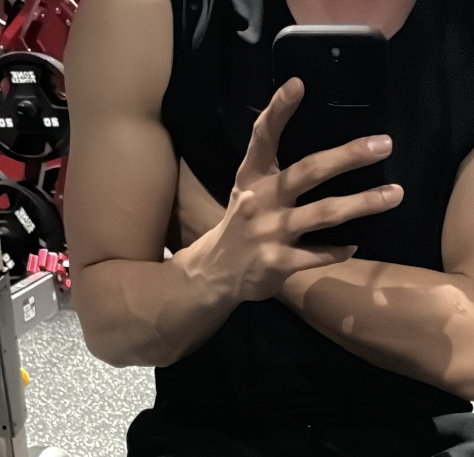 だるくない tweet media