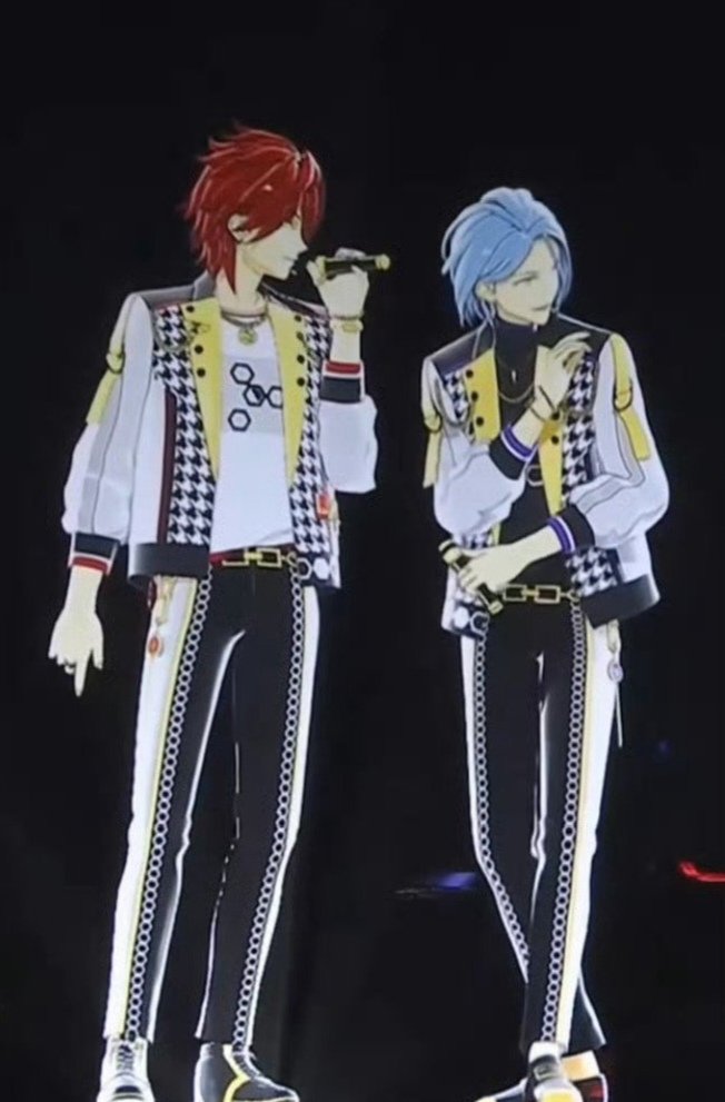 SALT🍓 tweet media