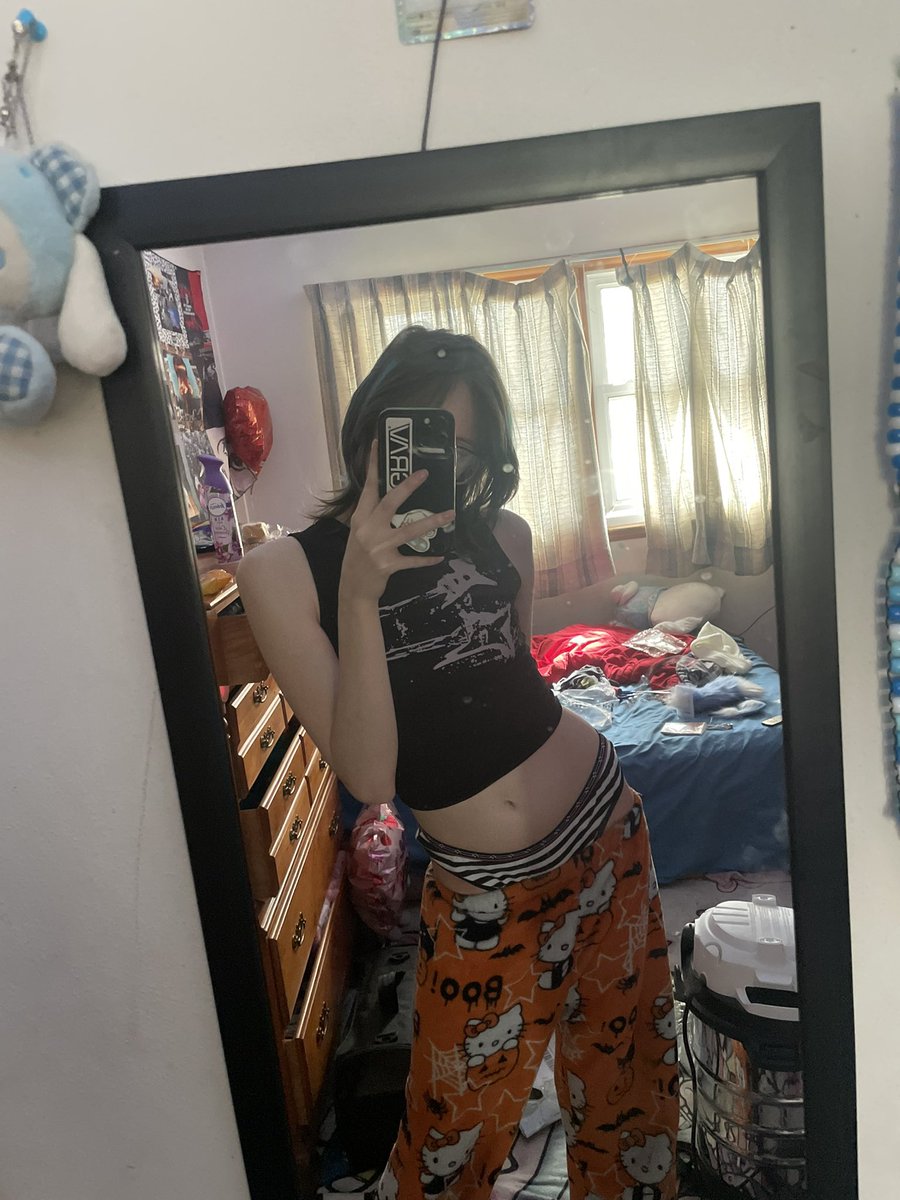 goblin| 18+(tip goal:$105/$2000) tweet media