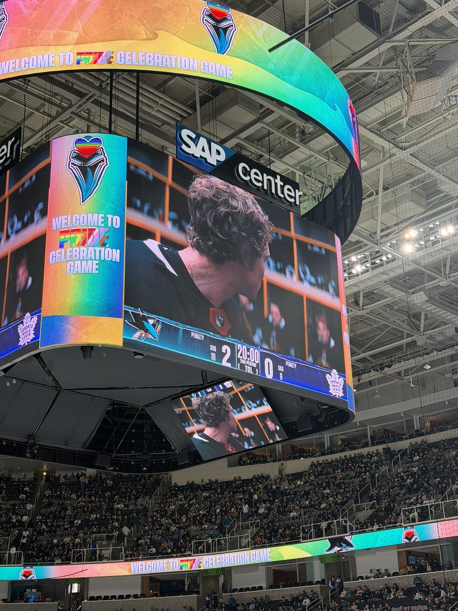 oak 🖤 tweet media