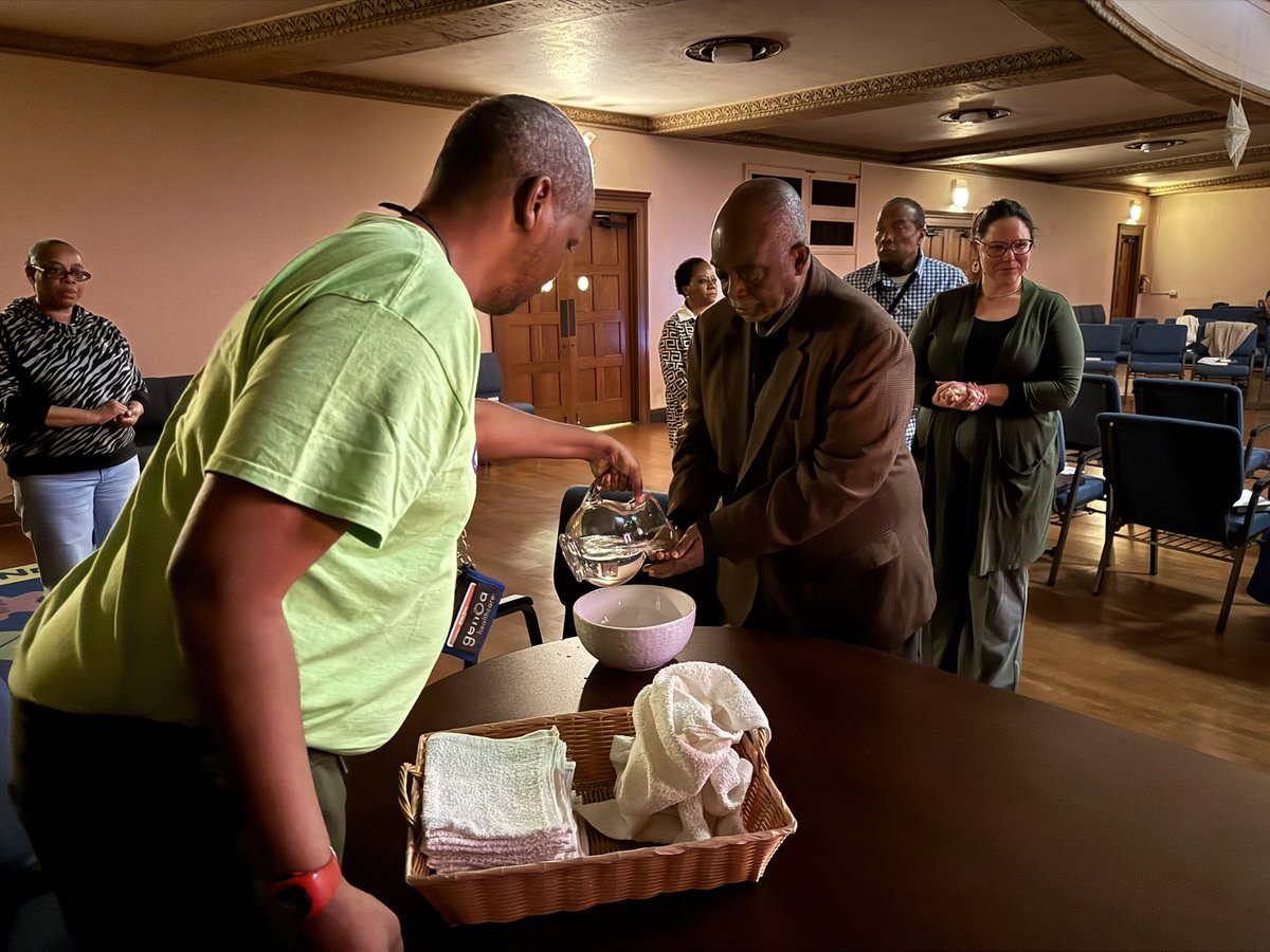 Edgewater Presbyterian Church tweet media