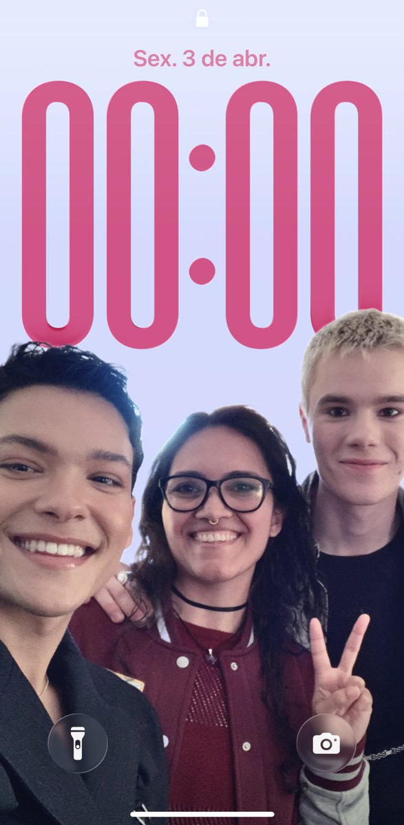 gabriela tweet media