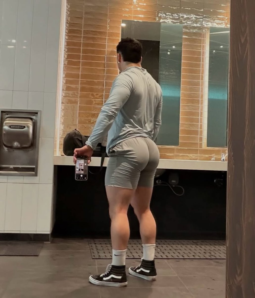 Witches 5 tweet media