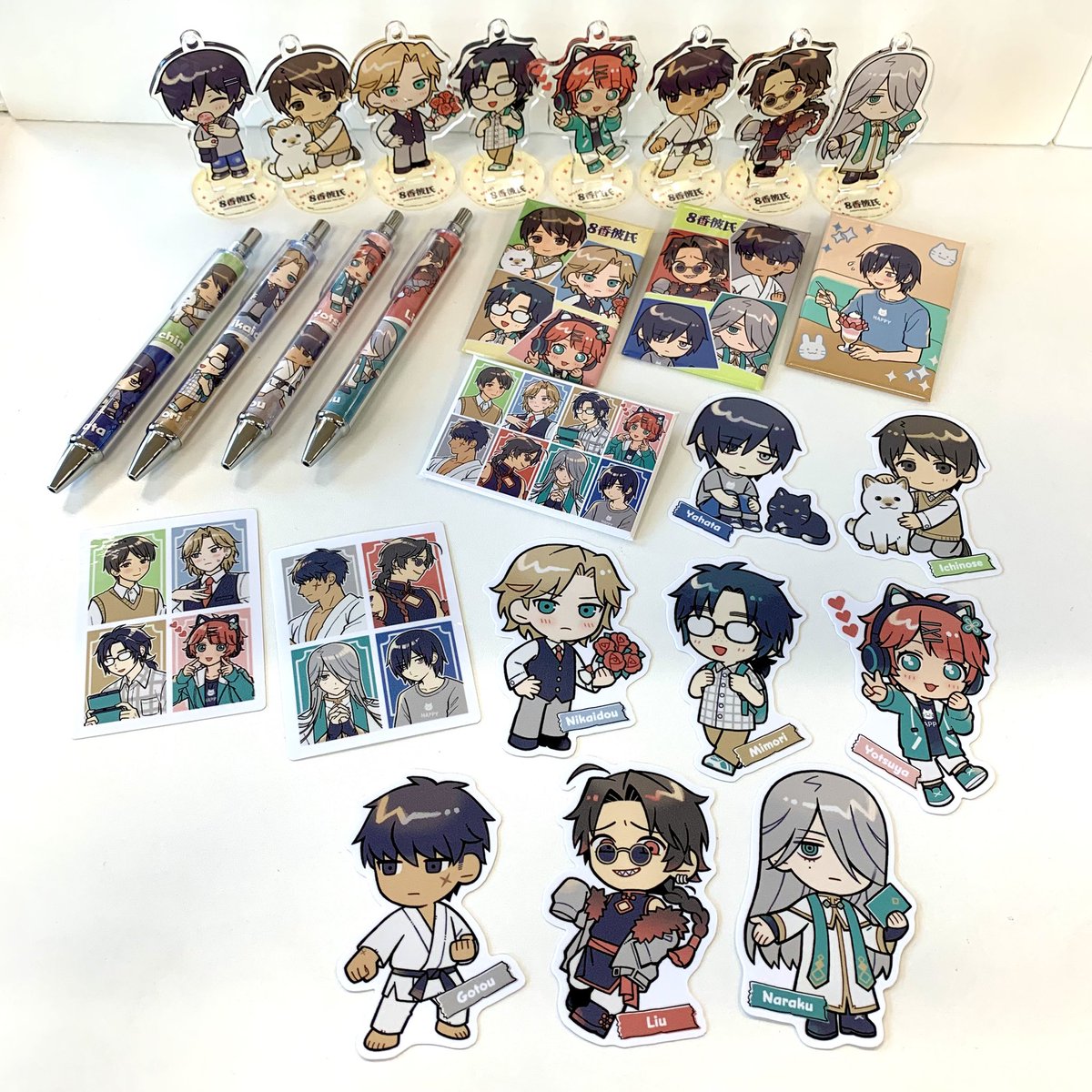 グッズ紹介】 #8番彼氏ウェブポンC賞 スクエア缶バッジD賞 アクリル