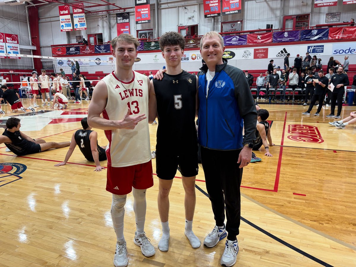 LWE Boys Volleyball tweet media