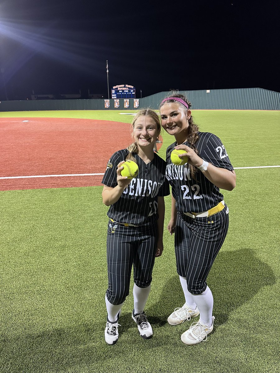 DHSLJSoftball's tweet photo. 9-0 victory over McK North. Camden Mack Ties the School Record for Strikeouts in a season with 208!  No-Hitter and 17 K’s tonight. GOATS: Off-Addison Ciaccio Def-Camden Mack Energy-Mozali Quiroz. Bomb Squad: Addison Ciaccio and Camden Mack #DefineYourself https://t.co/nKtFM1kOtv