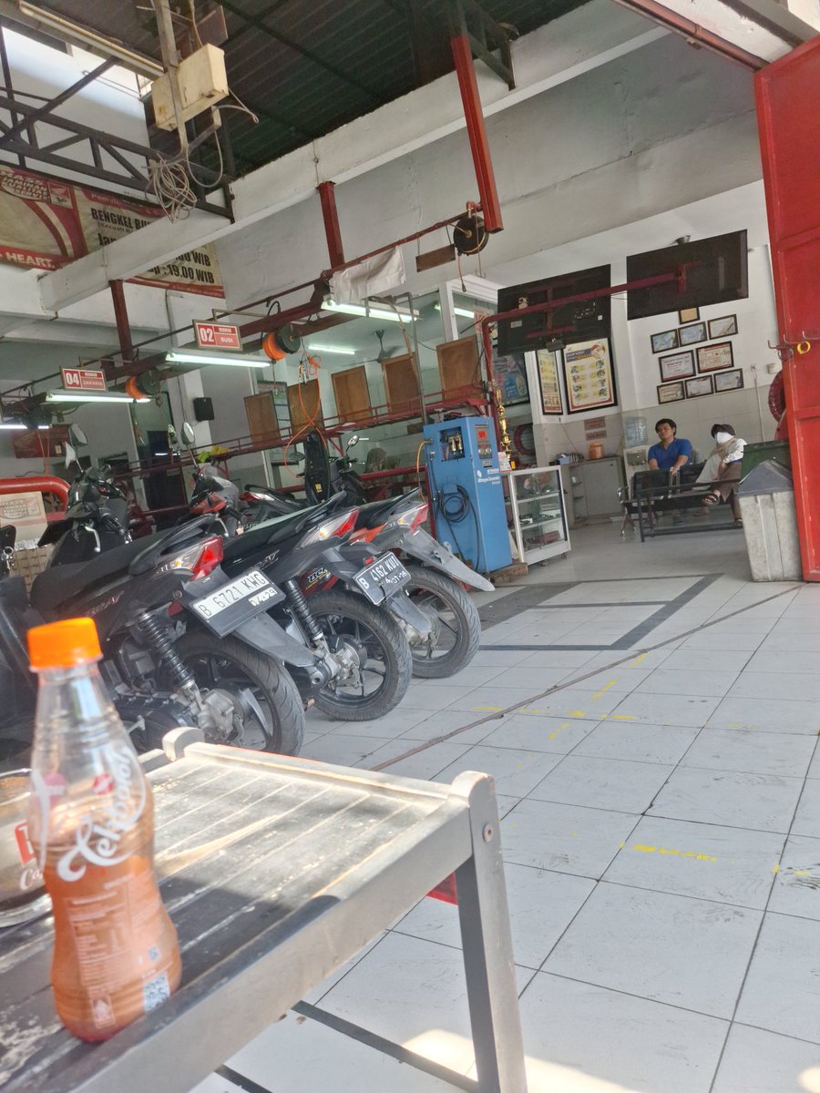 kartaaptr's tweet photo. kegiatan bapa" hari libur https://t.co/Ys0I1MTzLZ