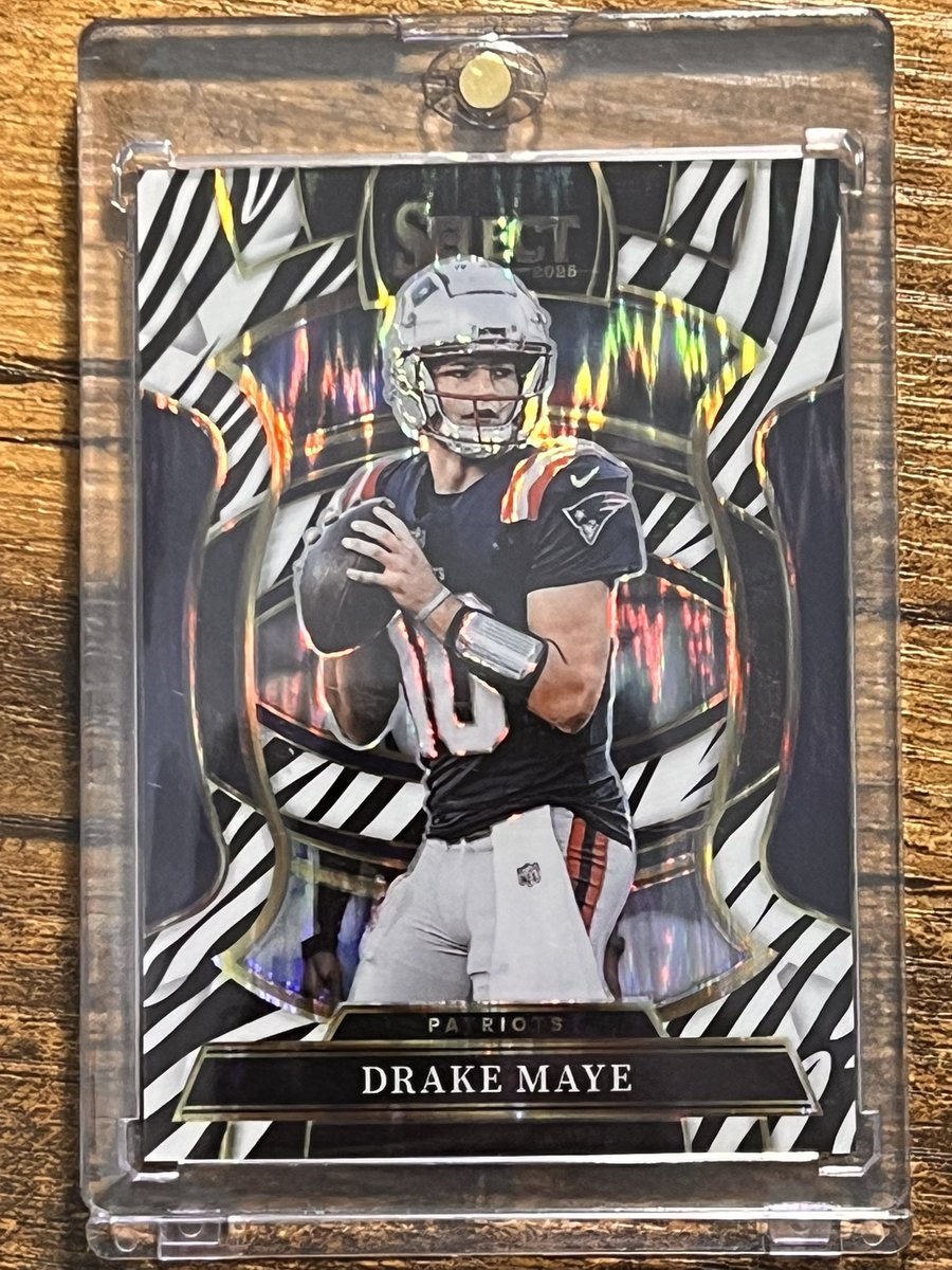 ElectricBoogie tweet media