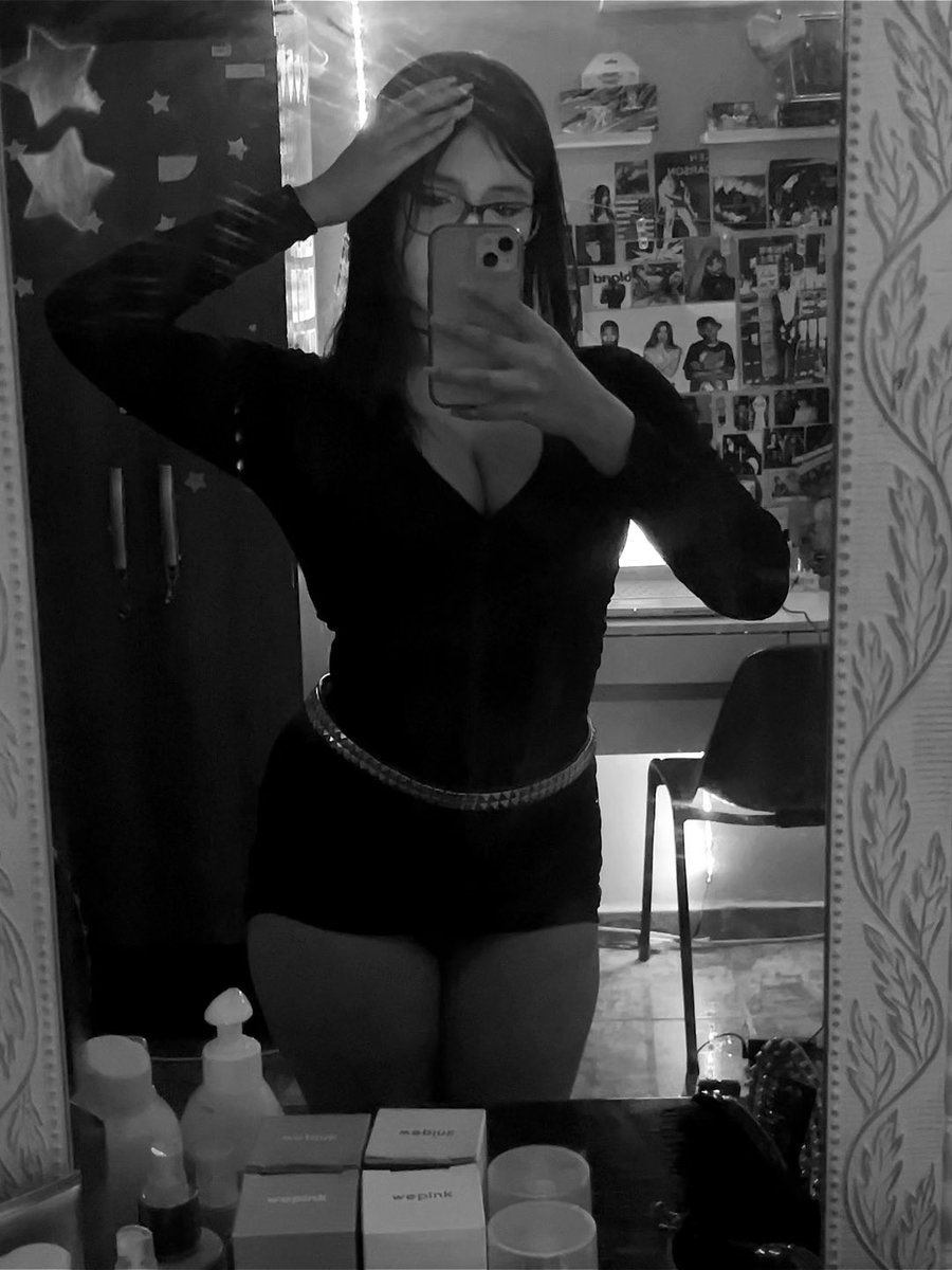 caroline tweet media