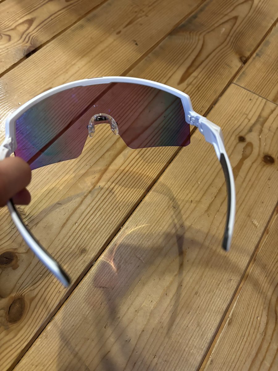 水野零埜 tweet media