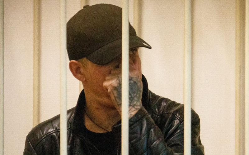 Помилованный за участие в боевых действиях читинец полчаса резал собутыльника и снимал это на видео, которое потом отправил подруге

chita.ru/text/criminal/…