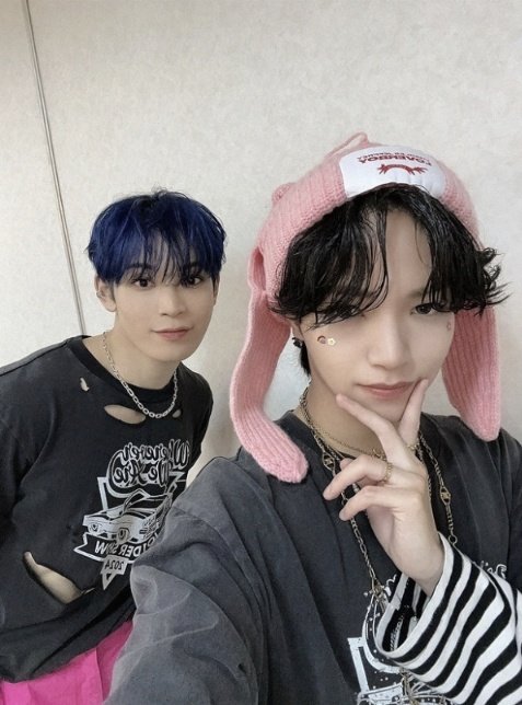 ビッキ tweet media