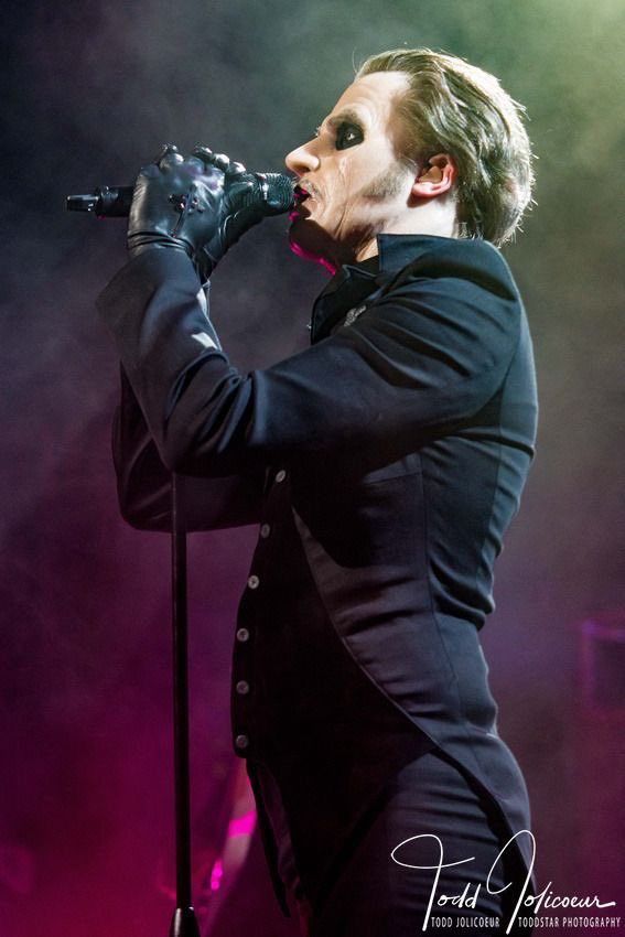 sulphur🧃 tweet media