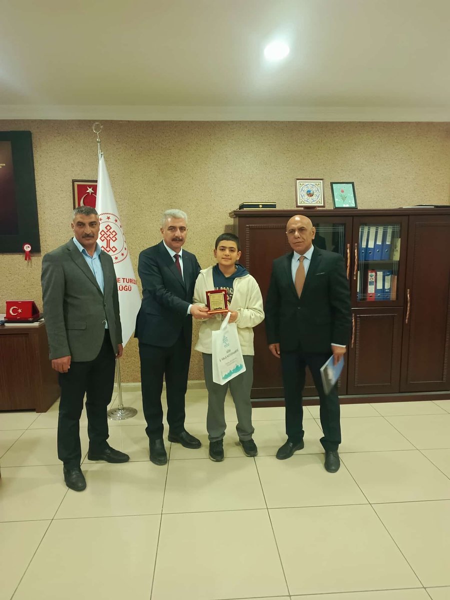 ALPASLAN ORTAOKULU tweet media