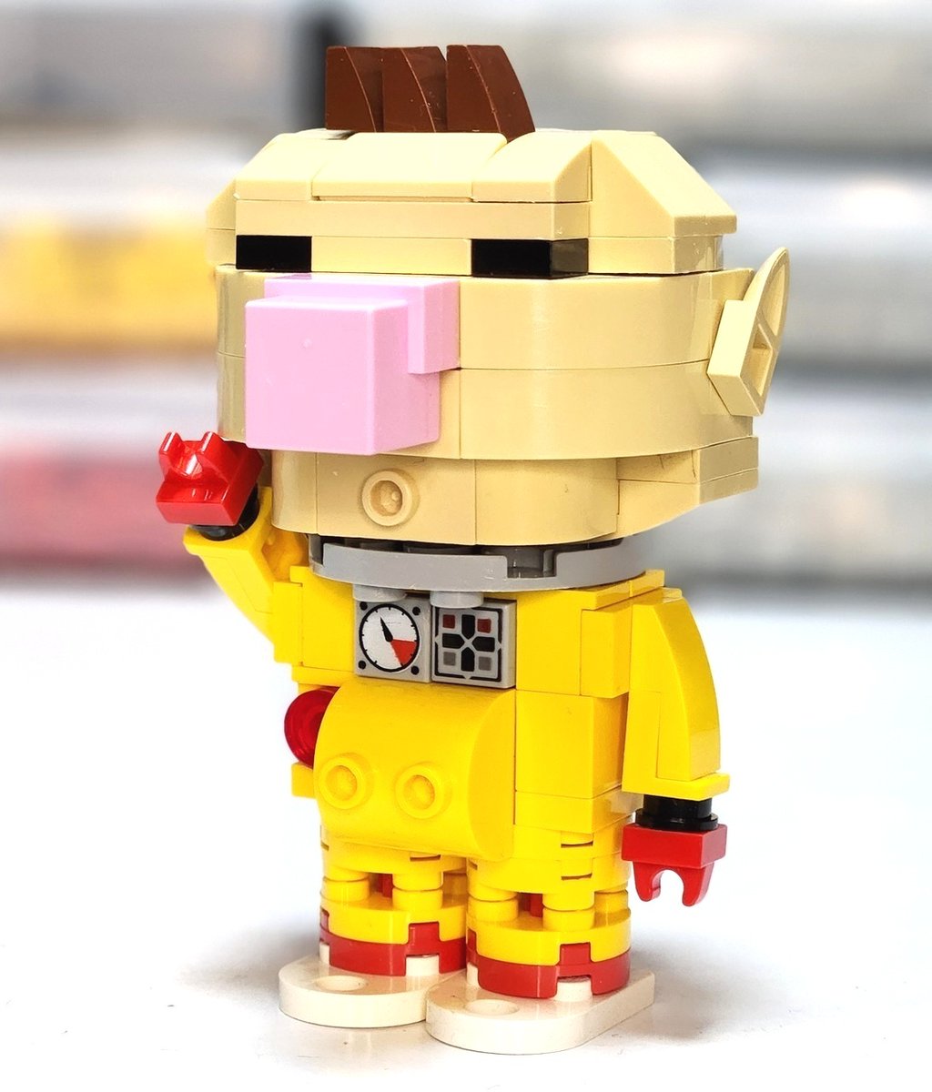 kirinjifan's tweet photo. レゴでピクミンのオリマー作ってみました！(´∀｀)
アンテナは乗ってるだけです
#LEGO #レゴ #ピクミン https://t.co/Cbw6M4o6Zf