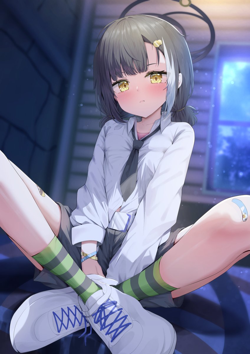 アオトーメイ tweet media