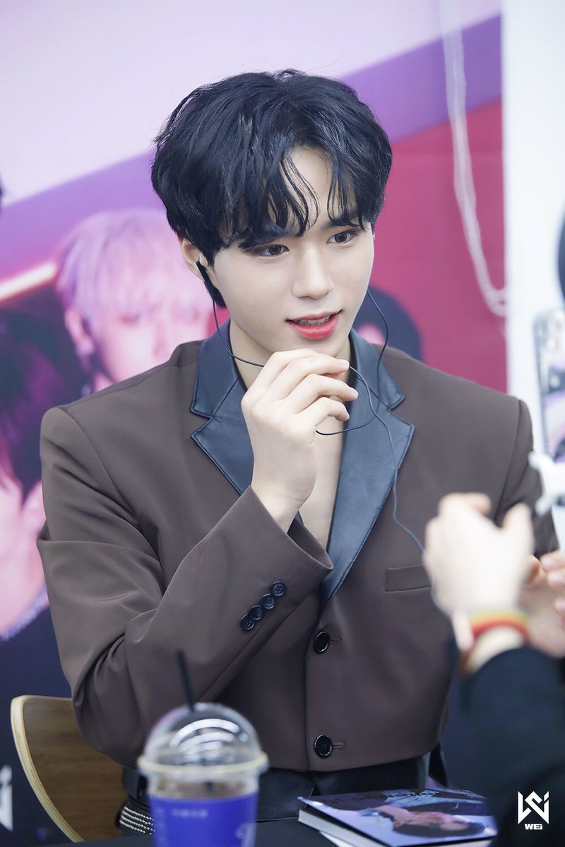 준빛행 tweet media