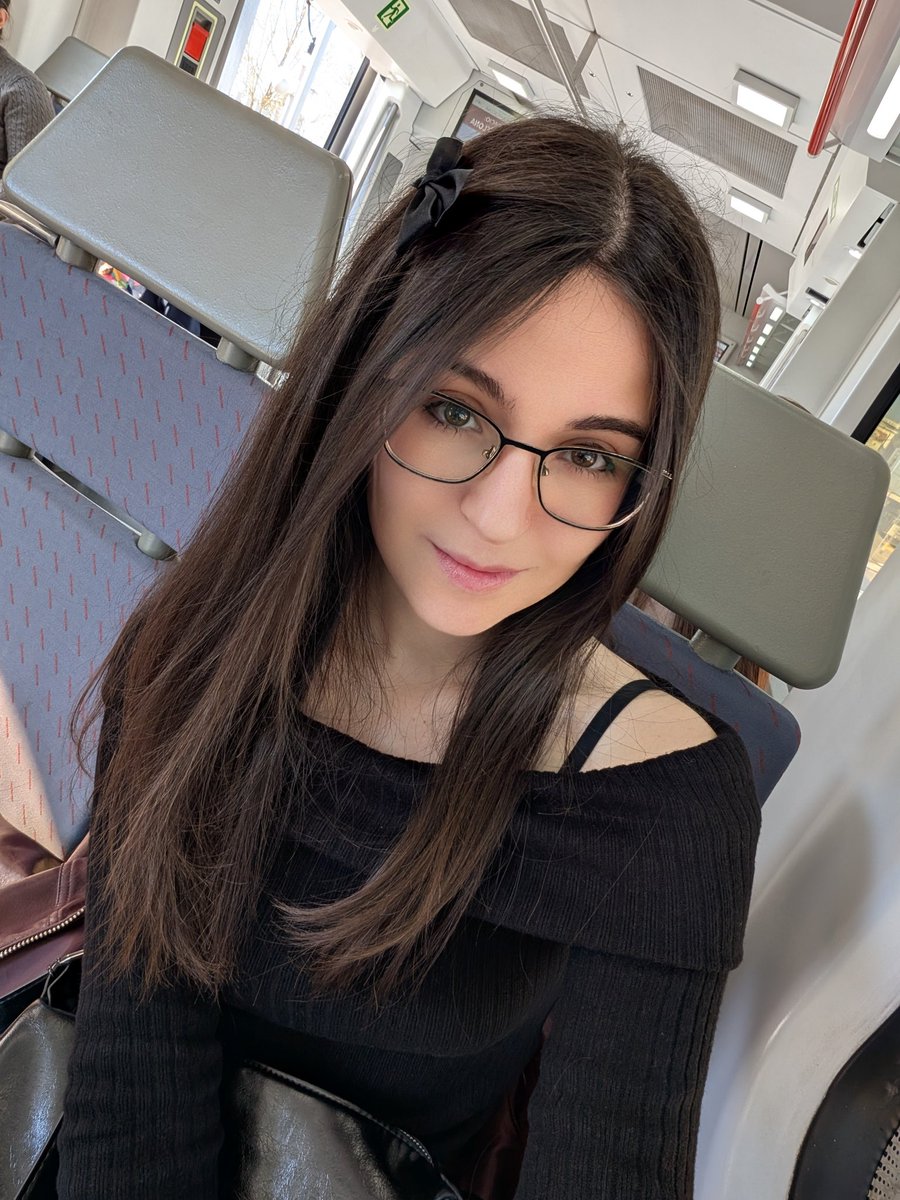 Roxiaas la más fuerte👌 tweet media