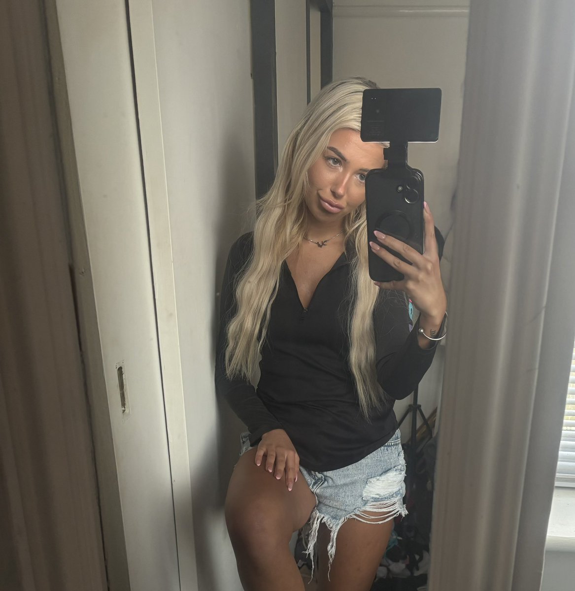 𝘔𝘐𝘚𝘚 𝘓𝘌𝘟𝘐 .·°՞(っ-ᯅ-ς)՞°·. tweet media