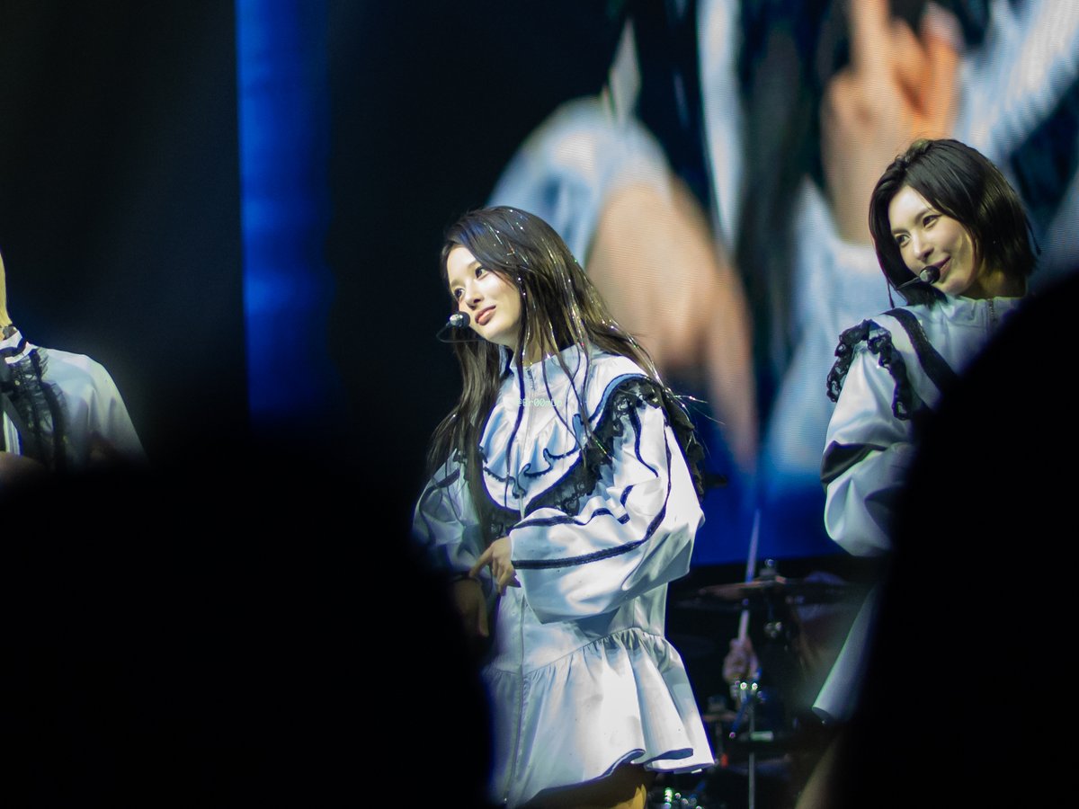 You shine even without the moonlight tweet media