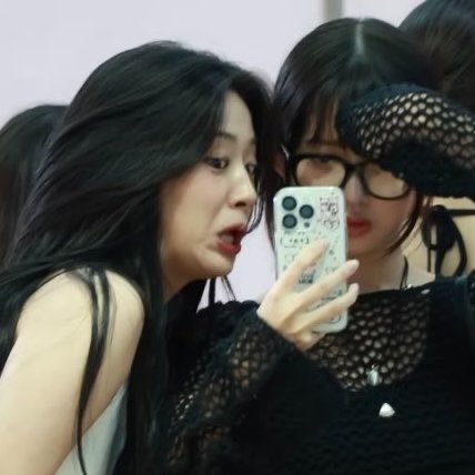 no context IVE tweet media