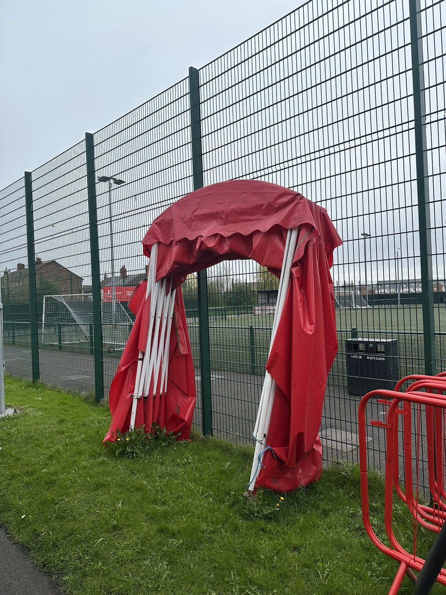 LOWER BRECK FC tweet media