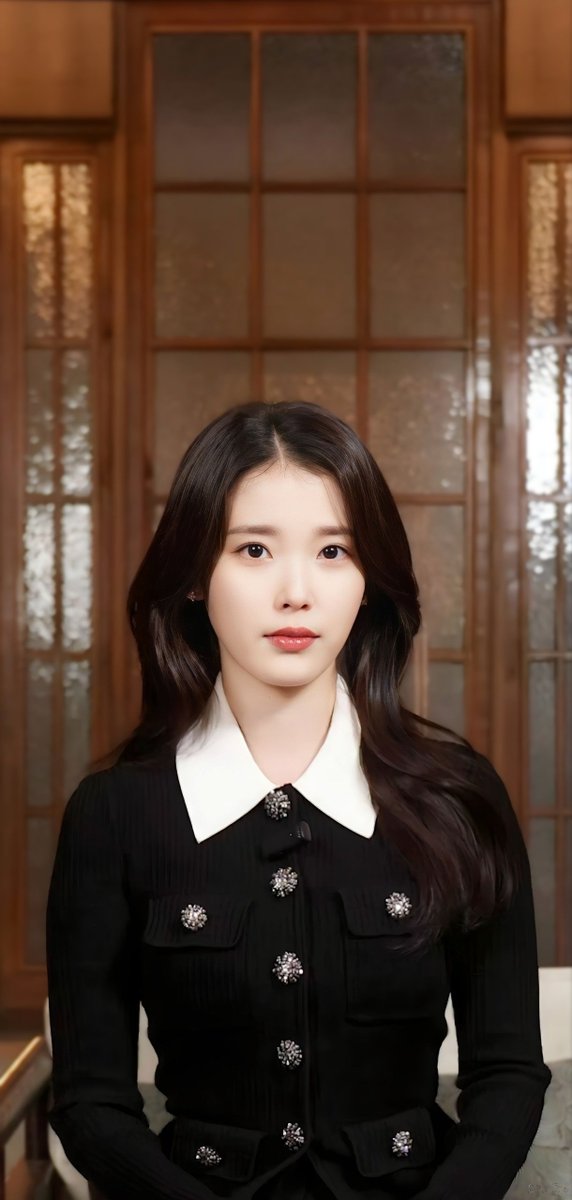 21세기 대군부인 Perfect Crown 팬 제작 배경화면 이미지