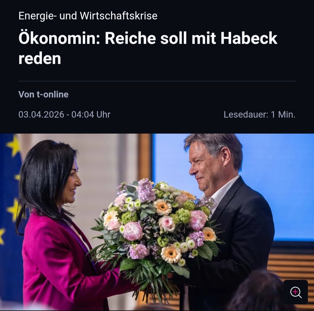 Mel Aura tweet media