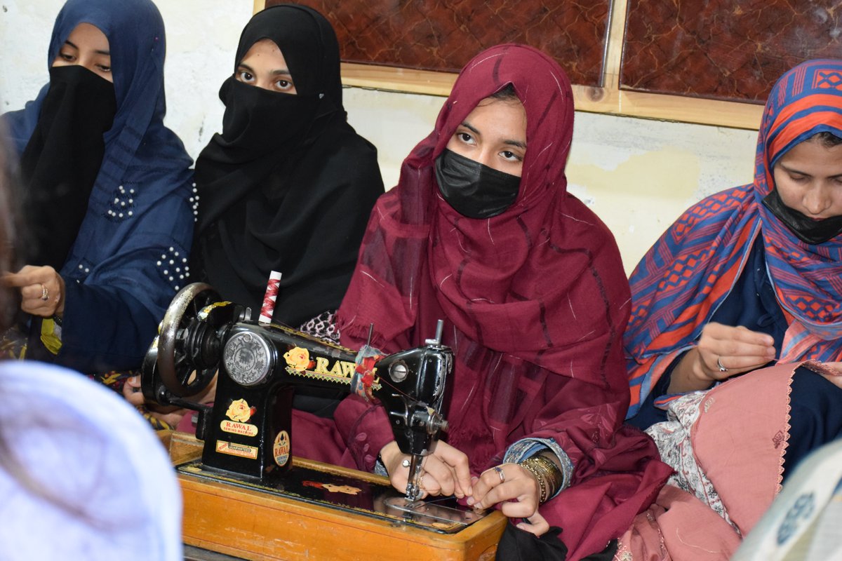 Dr. Sadiq Foundation tweet media