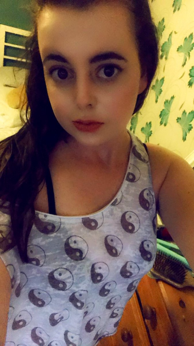 Carrie 🌸☯ tweet media