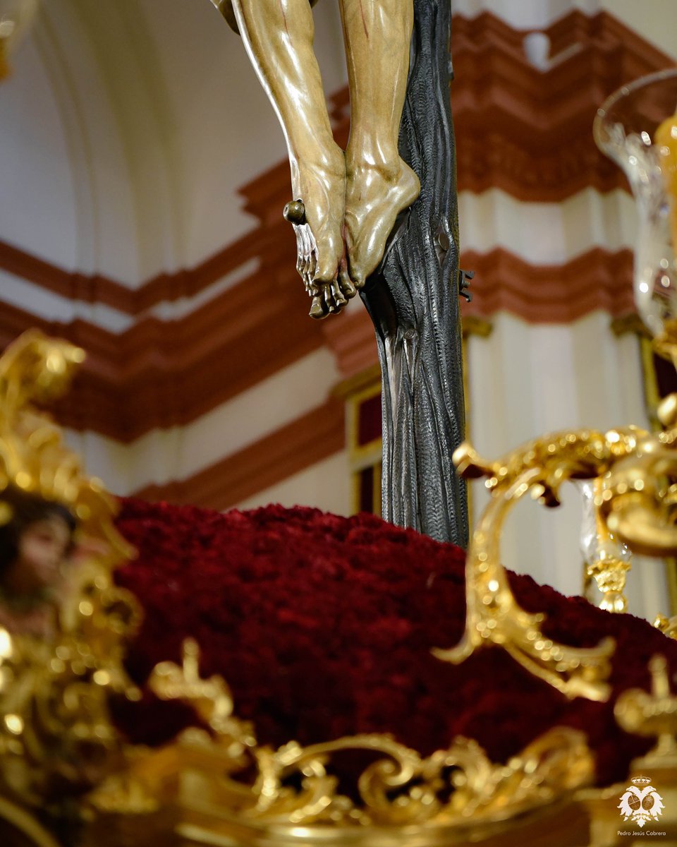 ⚫ El Santísimo Cristo de la Expiración para la Estación de Penitencia de este Viernes Santo.

#ViernesSantoEnElCachorro
#Cachorro26
#SSantaSevilla26