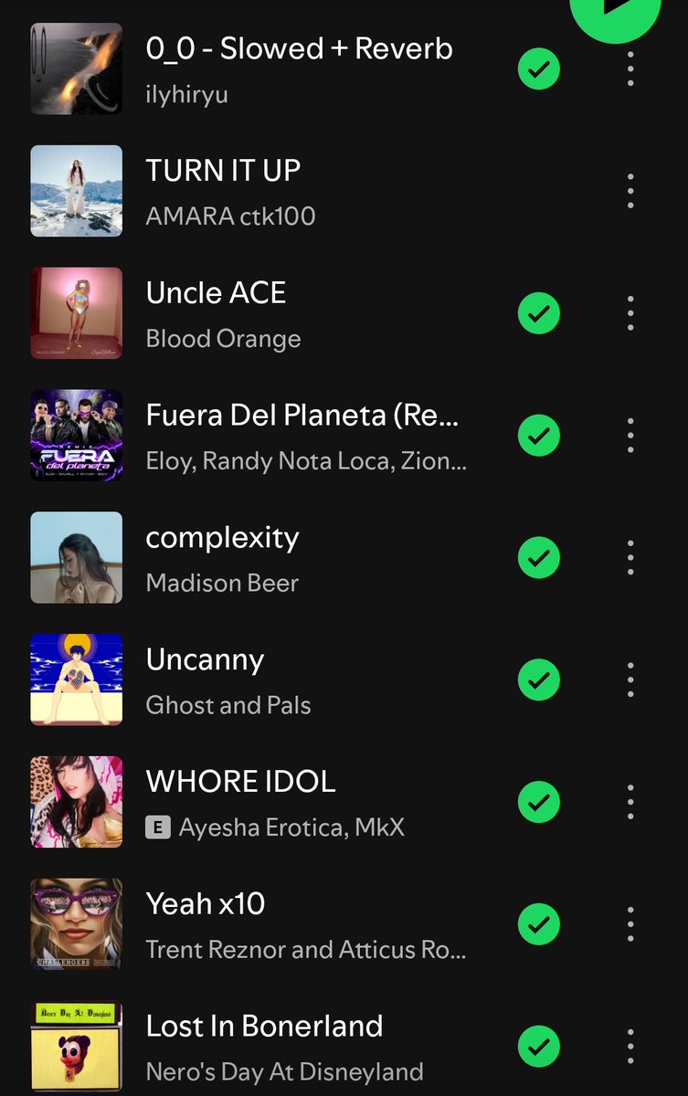 ⚸ lilith tweet media