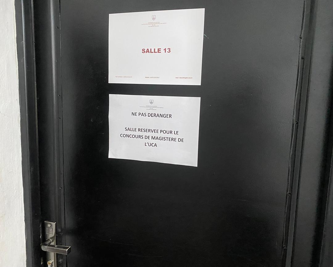fseg_ub's tweet photo. Aujourd’hui, à la faculté d’économie de l’@UB_Rumuri, trois de nos étudiants relèvent le défi du solide concours d’entrée en 1ère année de Magistère de Développement Economique de l’Université Clermont Auvergne. Nous leur adressons nos voeux de réussite ! https://t.co/qJXmEbJFL4