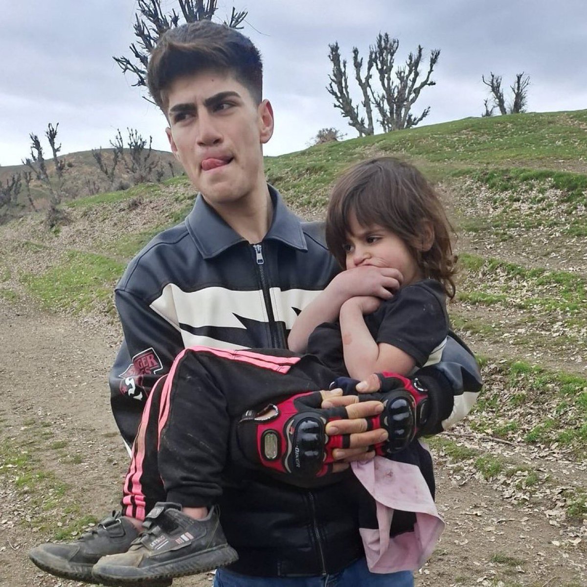 Bu Tag Neden Var tweet media