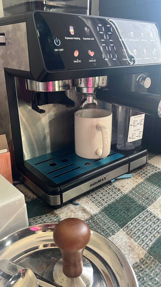 Hermione tweet media