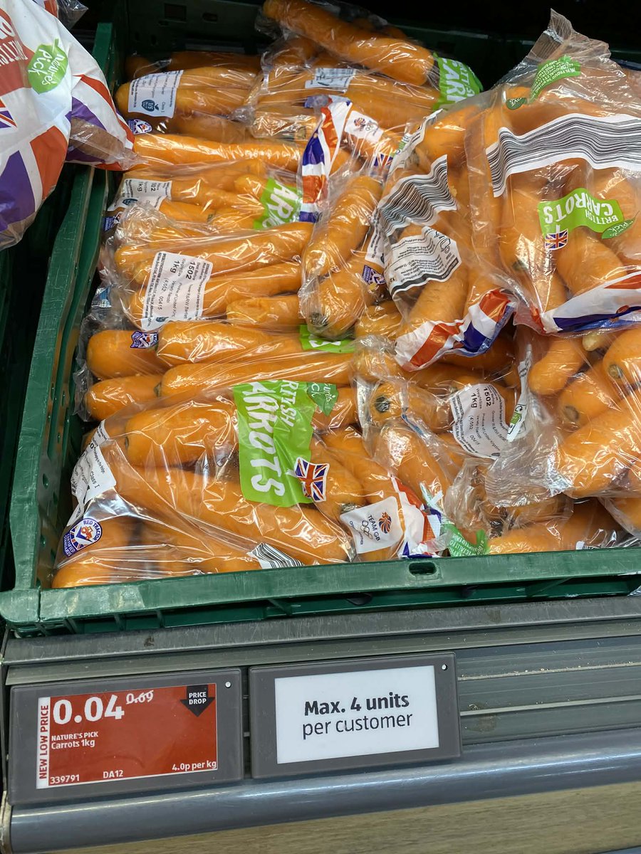 りり🇬🇧尖って愛される自分創りを応援する人 tweet media